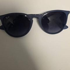 Zonnebril, zoals gemeld door IKEA Mons met iLost