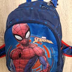Ryggsekk Blauw Spiderman, som rapportert av RRReis IJssel-Vecht Lelystad ved bruk av iLost