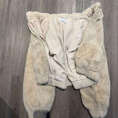 Jacke für frauen, gemeldet von Amsterdam ID Aparthotel über iLost