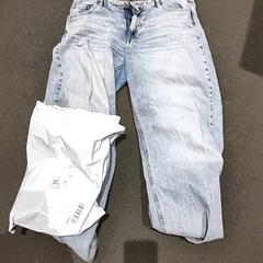 Jeans, segundo informou Bibliotheek Neude (Utrecht) usando iLost