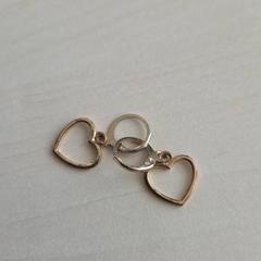 Earrings Geel kelurig, as reported by Haaglanden Medisch Centrum using iLost