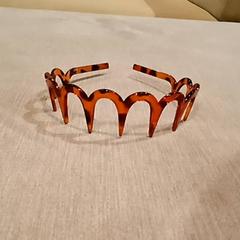 헤드 밴드 Haarband, iLost를 사용하여 Pathé Nijmegen에 보고됨