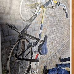 Férfi kerékpár, amint azt Gemeente Roermond az iLost segítségével jelentette.