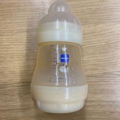 Dětská láhev plastova, som rapportert av IKEA Brno ved bruk av iLost