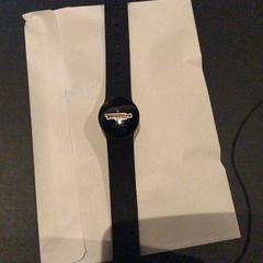 Rellotge de polsera, segons ha informat Van der Valk Hotel Amsterdam Zuidas mitjançant iLost