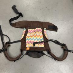 Bébihordozó draagzak, amint azt IKEA Duiven az iLost segítségével jelentette.