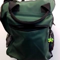 배낭, iLost를 사용하여 Hermes Eindhoven에 보고됨