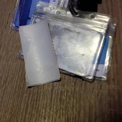 Držák karty Nyarko, jak nahlášeno EBS Tramplein pomocí iLost