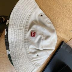 Hat, as reported by Hortus using iLost