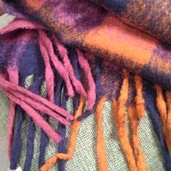 Shawl, as reported by IKEA Gent using iLost