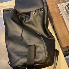 İLost kullanarak Gemeente Amsterdam - Bureau Gevonden Voorwerpen tarafından bildirildiği gibi Çanta