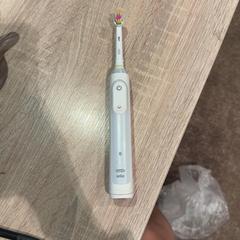 Cepillo de dentes, segundo informou Van der Valk Hotel Apeldoorn - De Cantharel usando iLost