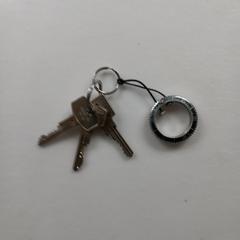 Sleutels + hanger., as reported to iLost