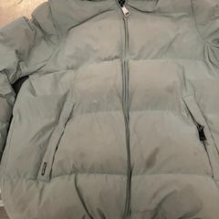 Casaco Airforce jas, como reportado por IKEA Haarlem utilizando o iLost