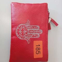 Wallet Jaam/Bratec, as reported by Rock Werchter using iLost
