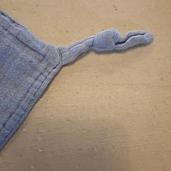 Labazada cariñosa & Tetina, segundo informou Avonturenboerderij Molenwaard usando iLost