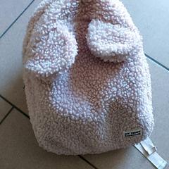 Hátizsák, amint azt Regio Antwerpen - Brussel az iLost segítségével jelentette.