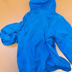 Kway bleu, iLost를 사용하여 TCL에 보고됨