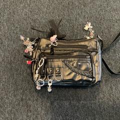 가방, iLost를 사용하여 Breng Arnhem에 보고됨