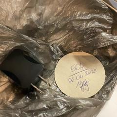 Lader Black, som rapportert av MEININGER Hotel Leipzig Hauptbahnhof ved bruk av iLost