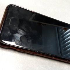 Iphone Zwart, glitter hoesje がiLostで Arriva Friesland / Groningen によって報告されました