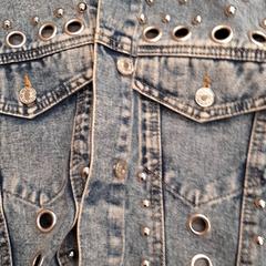 Spijkerjas, iLost를 사용하여 Rotterdam The Hague Airport에 보고됨