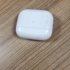 حافظة airpods، كما تم الإبلاغ عنه بواسطة Connexxion Amstelland-Meerlanden Amstelveen عبر iLost