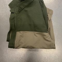 Zväzok oblečenia, ako bolo nahlásené IKEA Tokyo-Bay pomocou iLost