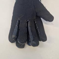 手袋 handsxhoenene がiLostで Transdev Gooi en Vechtstreek によって報告されました