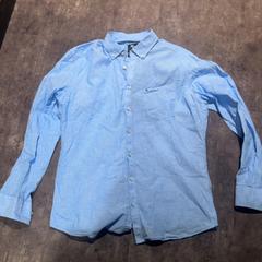 بلوزة، كما تم الإبلاغ عنه بواسطة Van der Valk Hotel Haarlem عبر iLost