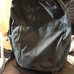 Rucksack, gemeldet von Qbuzz U-OV über iLost