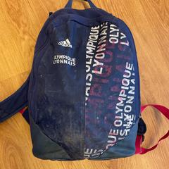 Rugzak, segundo informou Dominator 2019 usando iLost