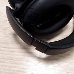 Auriculares Zwart, ha sido reportado por Qbuzz Fryslân con iLost