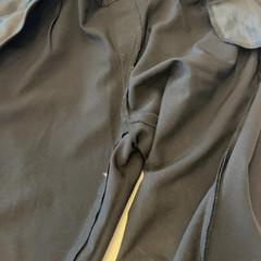 Pantaloni, come riportato da GVB utilizzando iLost