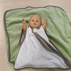 Panenka na hraní Poupon dans gigoteuse, jak nahlášeno IKEA Bayonne Ametzondo pomocí iLost