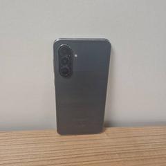 Okostelefon smartphome, amint azt Transdev Gooi en Vechtstreek az iLost segítségével jelentette.