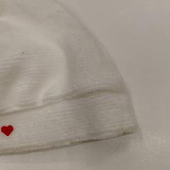 Czapka dziecięca blanc, zgłoszono przez IKEA Clermont Ferrand przy użyciu iLost