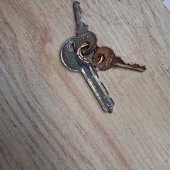 Schlüssel, gemeldet von IKEA Villiers-sur-Marne über iLost