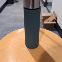 Botella Termoskan, segundo informou IJsselland Ziekenhuis usando iLost