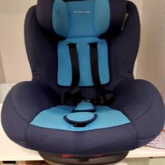Carseat bébé, zoals gemeld door IKEA Hénin-Beaumont met iLost