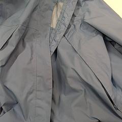 재킷, iLost를 사용하여 IKEA Clermont Ferrand에 보고됨