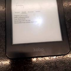 Ereader, gisa salatu by Rotterdam The Hague Airport iLost erabiliz