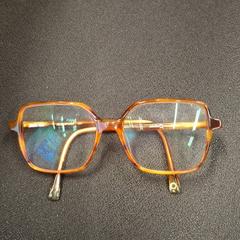 Glasses de vue marron claire, as reported by IKEA Marseille La Valentine using iLost