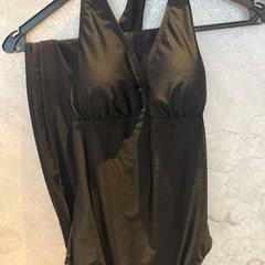 Kleding badpak, rapporterat av Van der Valk Hotel Amsterdam-Amstel med iLost