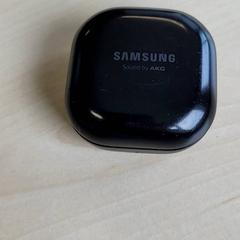 حافظة airpods، كما تم الإبلاغ عنه بواسطة Connexxion Haarlem IJmond عبر iLost