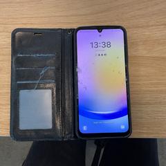 Iphone がiLostで Gemeente Alkmaar によって報告されました