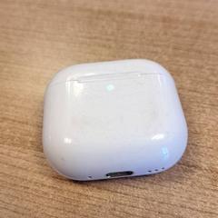 Airpodscase, rapporterat av Qbuzz DMG med iLost