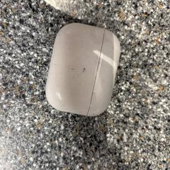 AirPods Pro case, som rapporterats till iLost