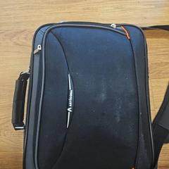 Mochila, como reportado por GVB utilizando o iLost