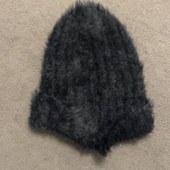 Beanie H&M, zgłoszono przez Koninklijk Theater Carré przy użyciu iLost